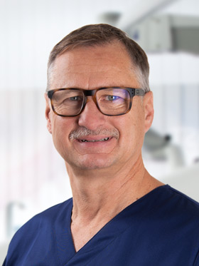 Dr. Andreas Haberland